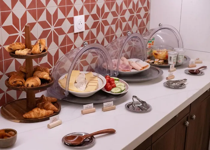 Joli Mome Hotel Parijs